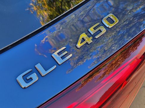 New 2026 Mercedes-Benz GLE 450 4MATIC image 10