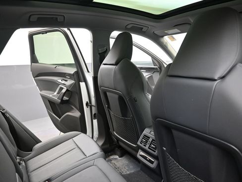 Used 2025 Audi Q5 Premium Plus w/ Premium Plus AWD/4WD image 15