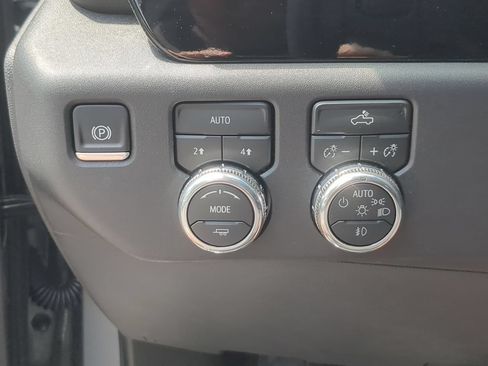 Used 2026 GMC Sierra 1500 Elevation AWD/4WD image 18