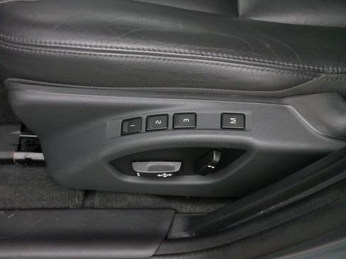 Used 2018 Volvo V60 T5 Cross Country w/ Convenience Package image 20