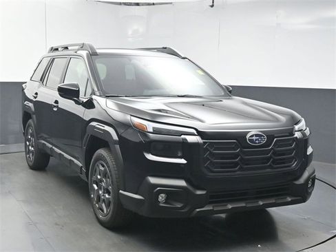 New 2026 Subaru Outback Premium image 2