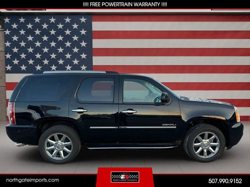 Used 2014 GMC Yukon Denali image 2