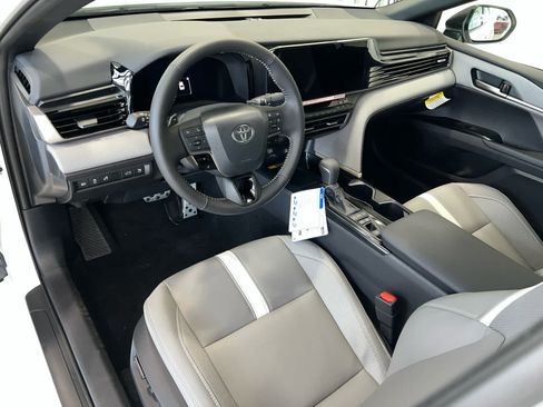 New 2026 Toyota Camry SE w/ Multimedia Upgrade Package AWD/4WD image 12