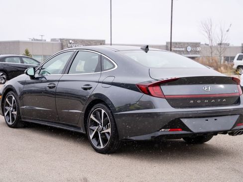 Used 2022 Hyundai Sonata SEL Plus w/ Preferred Accessory Package image 5