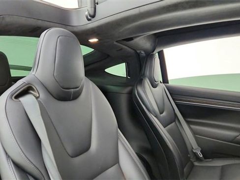 Used 2023 Tesla Model X Standard Range image 24