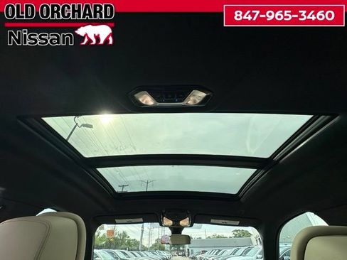 Used 2021 BMW X6 xDrive40i w/ Premium Package 3 AWD/4WD image 17