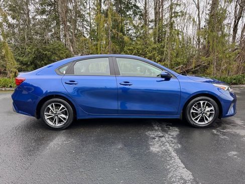 Used 2024 Kia Forte LXS image 15