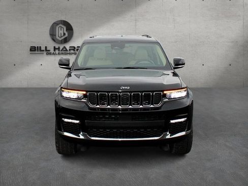 Used 2021 Jeep Grand Cherokee L Limited image 2