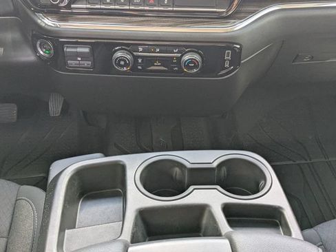 Used 2024 Chevrolet Silverado 2500 LT AWD/4WD image 16