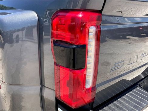 Used 2023 Ford F450 XLT w/ 360-Degree Camera Package AWD/4WD image 17