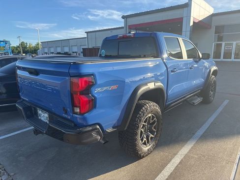 Used 2025 Chevrolet Colorado ZR2 w/ Technology Package image 5