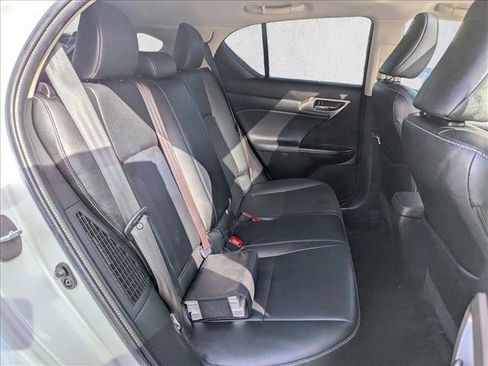 Used 2016 Lexus CT 200h w/ Navigation Package image 20