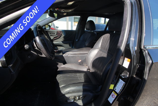 Used 2018 Lexus LS 500 w/ Interior Upgrade Package RWD image 4