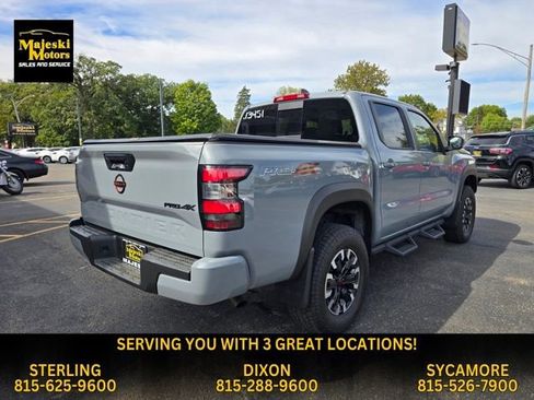 Used 2024 Nissan Frontier PRO-4X w/ Off-Road Protection Package image 8