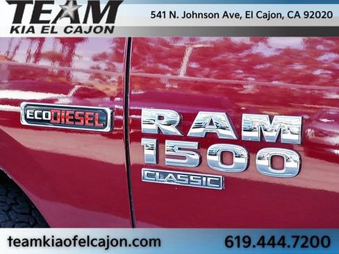 Used 2019 RAM 1500 Tradesman w/ Chrome Appearance Group RWD image 7