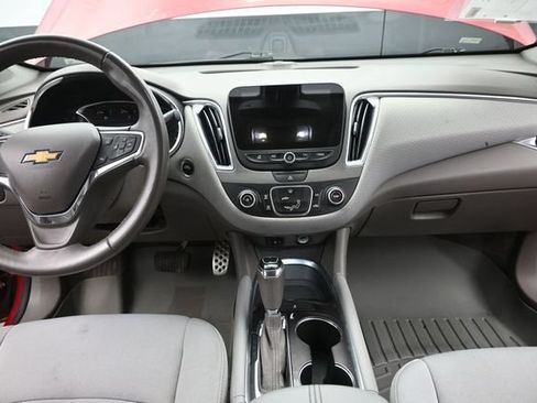 Used 2016 Chevrolet Malibu LT FWD image 23