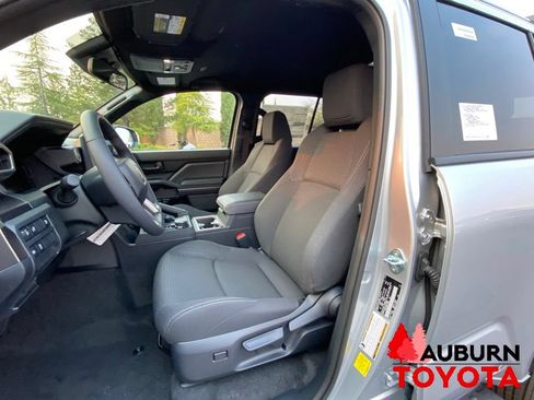 New 2026 Toyota 4Runner SR5 AWD/4WD image 28