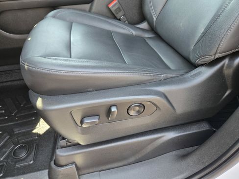 Used 2021 Chevrolet Tahoe Z71 AWD/4WD image 14