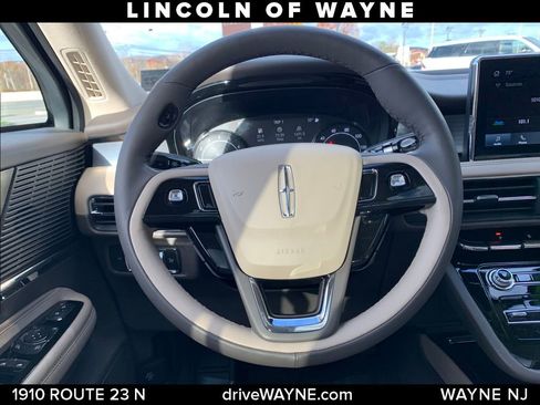 Certified 2022 Lincoln Corsair AWD w/ Premium Package image 23