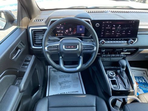 Used 2024 GMC Canyon Elevation w/ Convenience Package AWD/4WD image 20