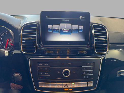 Used 2019 Mercedes-Benz GLS 550 4MATIC image 35