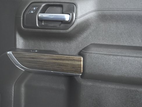 Used 2020 Chevrolet Silverado 1500 RST w/ All-Star Edition image 27