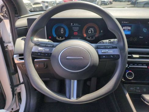 Used 2025 Hyundai Santa Cruz SEL AWD/4WD image 22