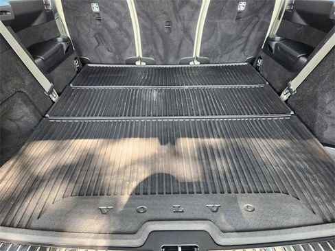 Certified 2025 Volvo XC90 T8 Plus w/ Protection Package Premier image 30