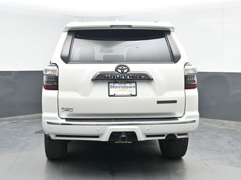 Used 2016 Toyota 4Runner Limited image 13