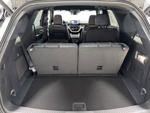 New 2026 Ford Explorer Tremor image 37