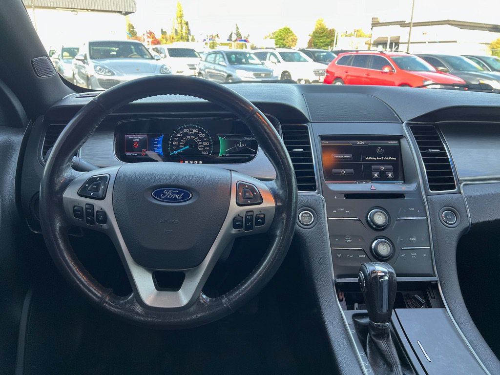 Used 2015 Ford Taurus SEL w/ Equipment Group 201A FWD image 15