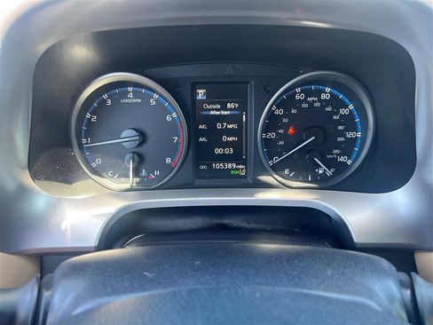 Used 2018 Toyota RAV4 XLE w/ Plus Extra Value Package AWD/4WD image 16