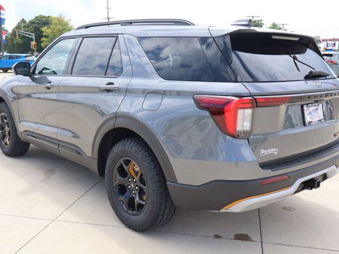 New 2026 Ford Explorer Tremor w/ Tremor Ultimate Package AWD/4WD image 7