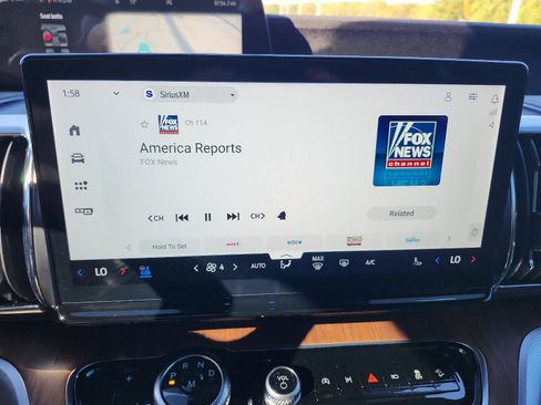 Used 2025 Ford Expedition Max King Ranch image 21