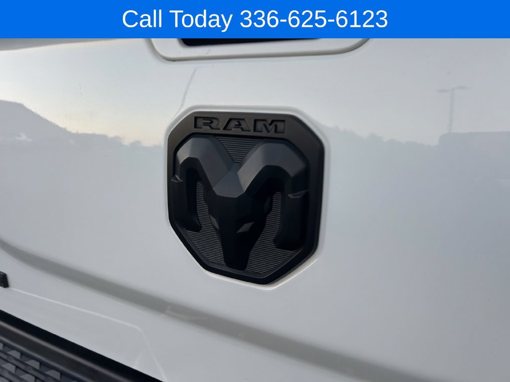 Used 2022 RAM 2500 Laramie AWD/4WD image 16