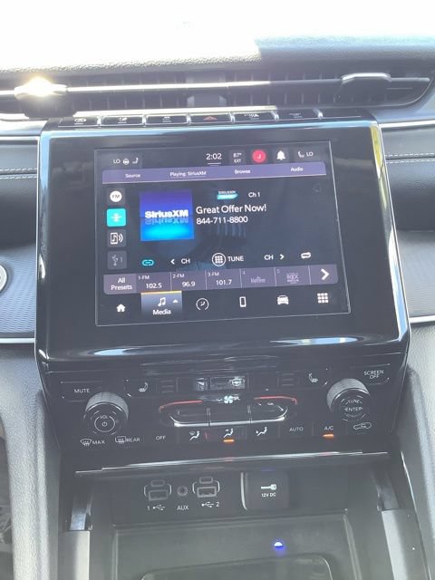 Used 2023 Jeep Grand Cherokee L Laredo w/ Luxury Tech Group I AWD/4WD image 22