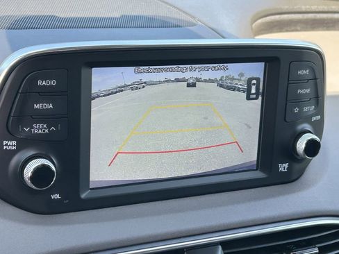 Used 2020 Hyundai Santa Fe SE image 25