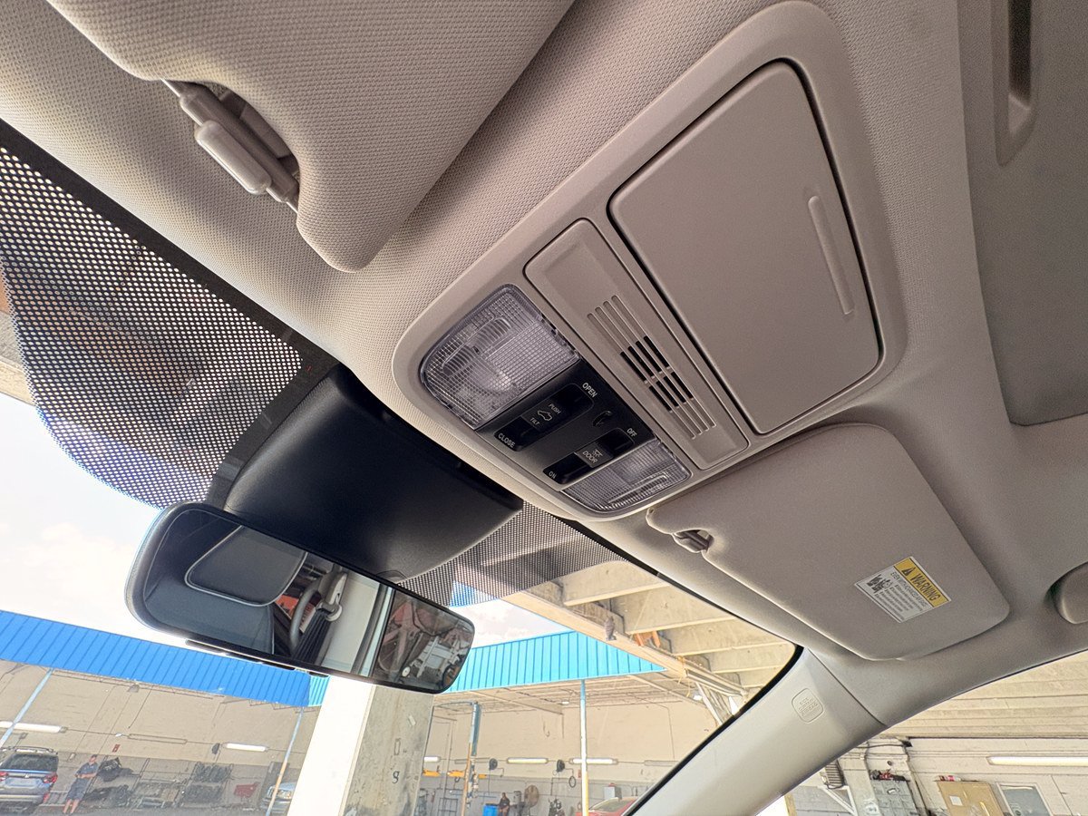 New 2027 Honda Odyssey Touring image 14