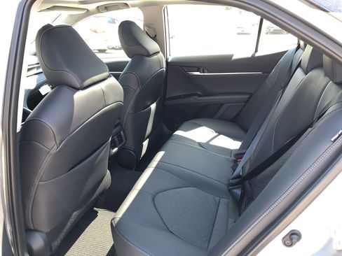 Used 2019 Toyota Camry XSE image 22