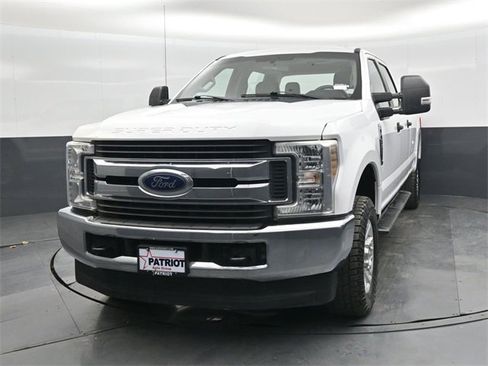 Used 2019 Ford F350 XL w/ STX Appearance Package image 8