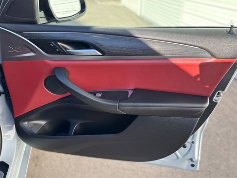 Certified 2023 BMW X4 xDrive30i w/ M Sport Package image 27