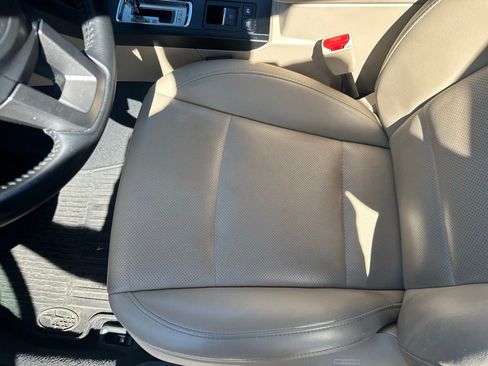 Used 2017 Subaru Outback 2.5i Limited image 26