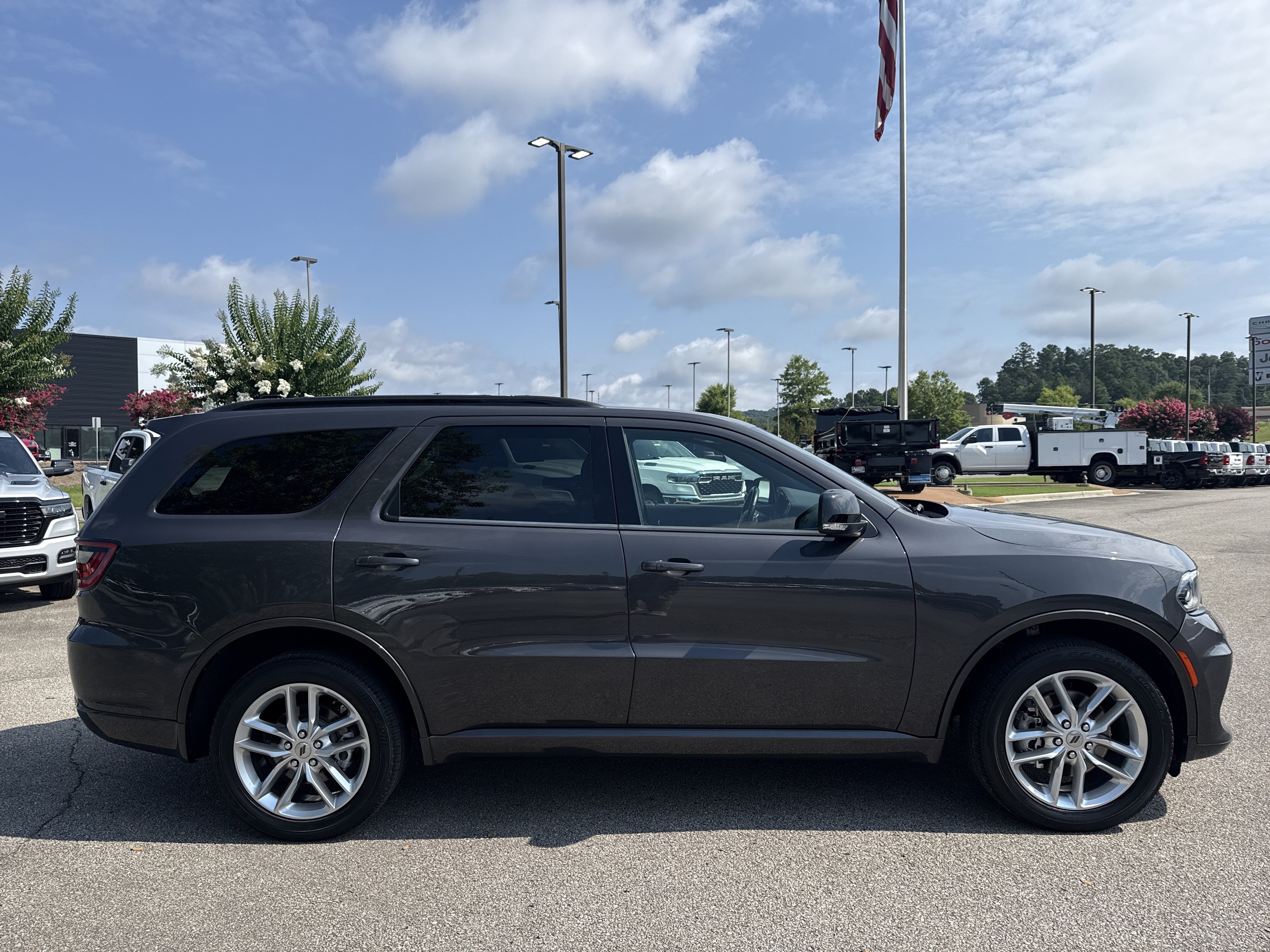 Used 2024 Dodge Durango GT AWD/4WD image 8