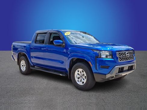 Used 2024 Nissan Frontier SV w/ Technology Package AWD/4WD image 3