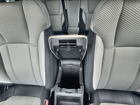 Used 2021 Subaru Forester Premium AWD/4WD image 20