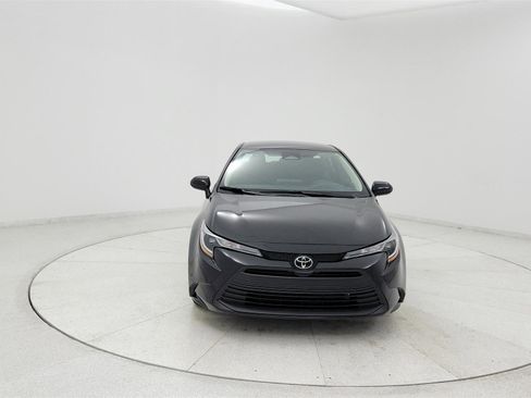 Used 2026 Toyota Corolla LE FWD image 8