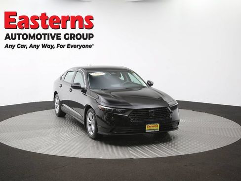 Used 2025 Honda Accord LX image 50