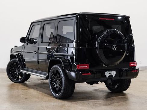 Used 2022 Mercedes-Benz G 550 w/ Exclusive Interior Package image 31