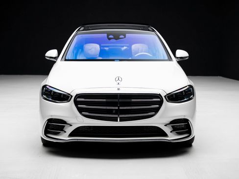 Used 2023 Mercedes-Benz S 580 4MATIC Sedan image 6