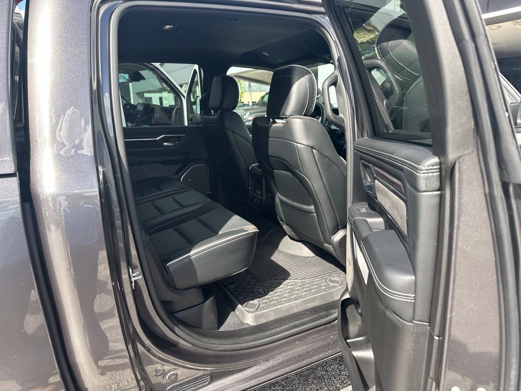 Used 2025 RAM 1500 Laramie w/ Night Edition AWD/4WD image 19